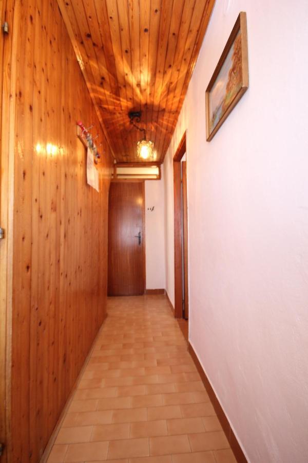 فيلا Holiday House With Wifi Ustrine, Cres - 8037 المظهر الخارجي الصورة